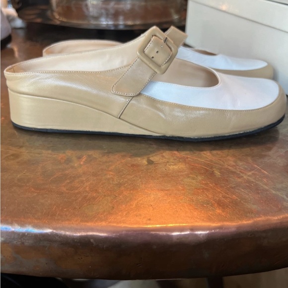 Preowned Cream/white Taryn Rose Women's Shoes Size 39 1/2 Made In Italy - Picture 2 of 5